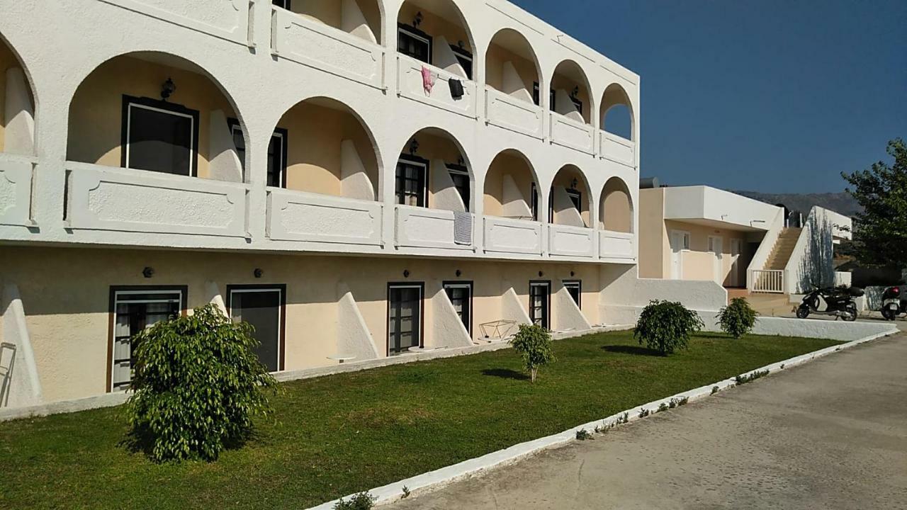 Hotel Hermes Marmari  Exterior foto